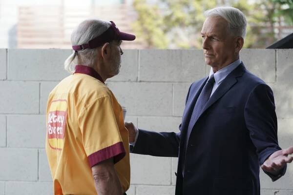 Námořní vyšetřovací služba - Krev a poklad - Z filmu - Mark Harmon