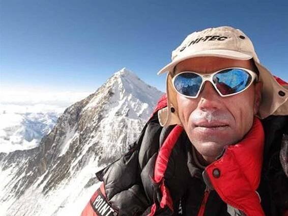 Radek Jaroš vystoupil na K2, zdolal tak všechny osmitisícovky