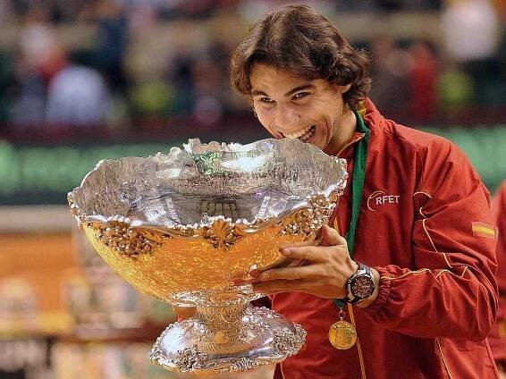 Rafael Nadal si splnil svůj cíl, dokázal se Španělskem vyhrát slavný Davis Cup. 
