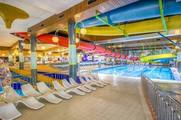 Rodinný pobyt ve Visle: resort s aquaparkem, polopenze či plná penze, dětský klub
