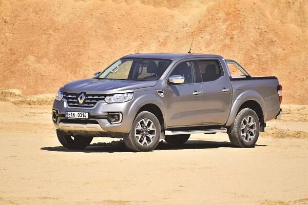 TEST: Renault Alaskan - BusinessCar
