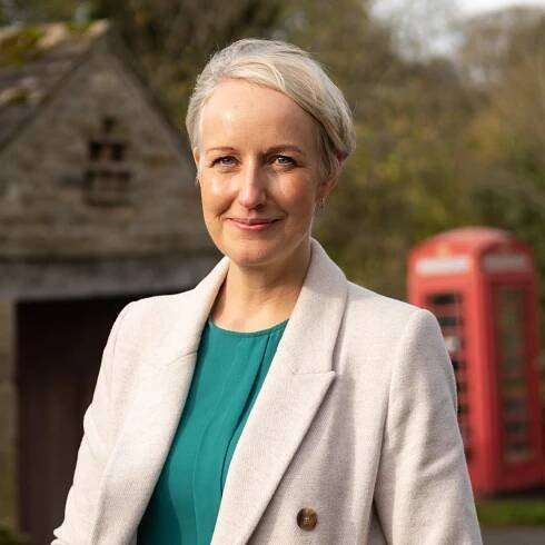 photo of Clare Hutchinson