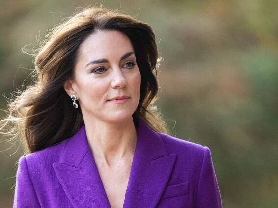 Kate Middleton Won't Return to Royal Duties for 'Many Years,' Friends 'Lost Contact' with Her?