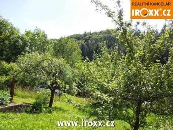 Prodej zahrady 388m2  se zahradním domkem v OV , zahrádkářská kolonie Zlín, obrázek č.5