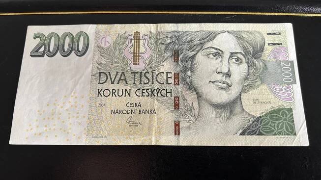 2000 Kč série E