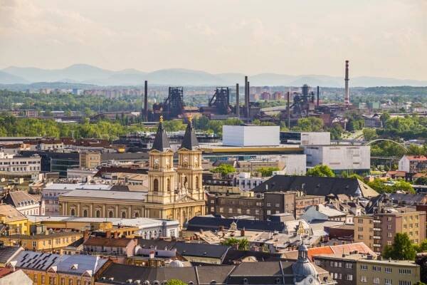 #nebududoma: V Moravskoslezském kraji do dolů, za technickými památkami i krásnou architekturou - Expres FM