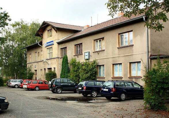 Kostomlaty nad Labem (nádraží)