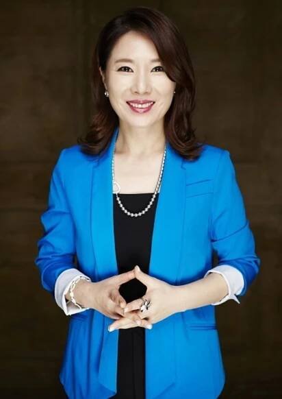 Hwang Youn-Hee – Biography, Height & Life Story