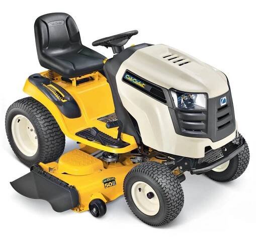 CC 1224 KHP travní traktor Cub Cadet
