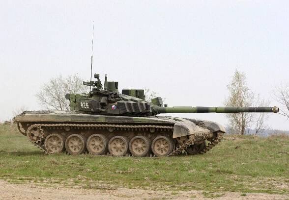 Náš modernizovaný tank T-72 M4 CZ