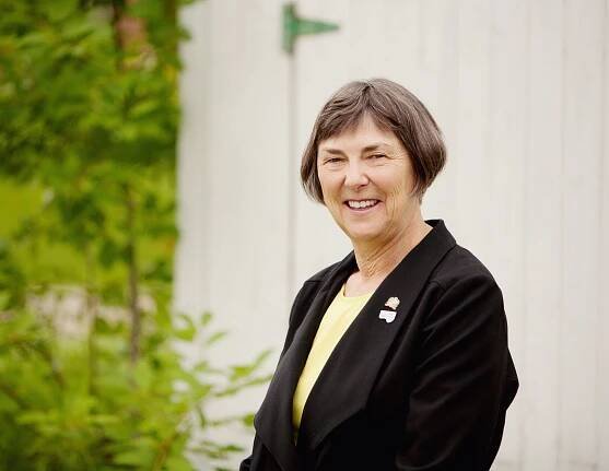 Mary Smith