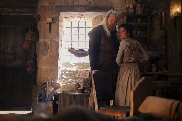 Rod Draka - Rhaenyra krutá (S02E02) (2024) | Galerie - Z epizody | ČSFD.cz
