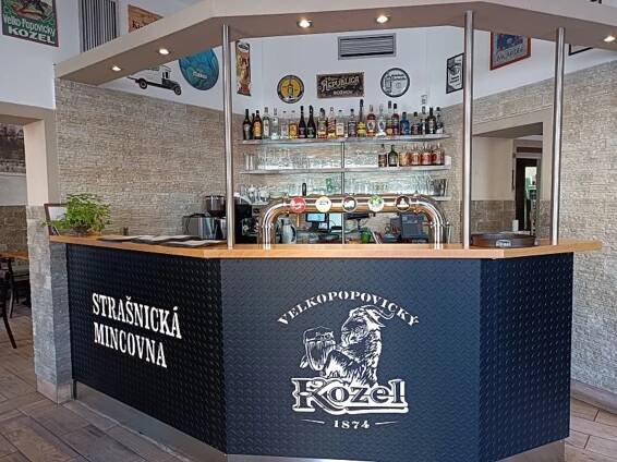 Strašnická mincovna - nekuřácká restaurace