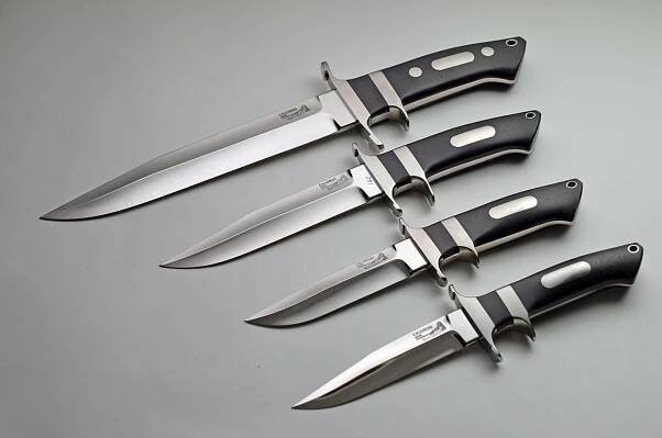 The World of Knife Collecting — Exquisite Knives