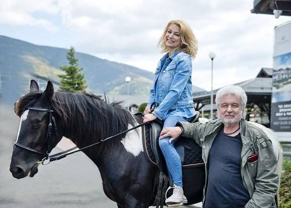 Eva Vejmělková a Dušan Rapoš počas nakrúcania...