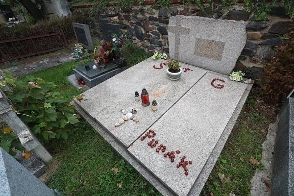 19 let od smrti Miloslava Šimka (†63): Humor i na smrtelné posteli!