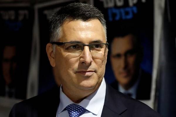 Soupeř Benjamina Netanjahua v primárkách strany Likud... | iROZHLAS - spolehlivé zprávy