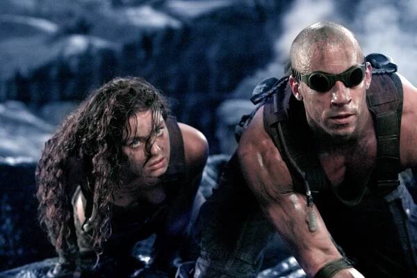 Riddick: Kronika temna