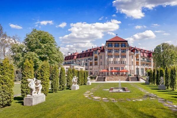 Thermia Palace Ensana Health Spa Hotel***** v Piešťanech | Porovnání pobytů | Recenze
