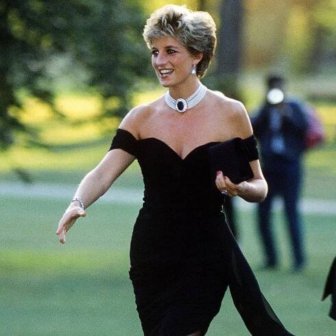 Qui porte le mieux la revenge dress, ou robe de rupture, entre Lady Diana, Rihanna et Kate Moss ?