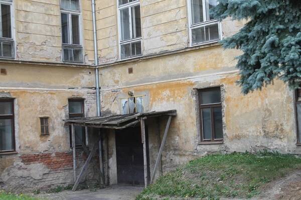 Stěhování staré nemocnice ve Znojmě? V zimě se dostane na řadu rehabilitace