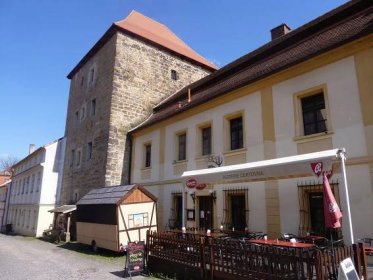 Fotografie - Muzeum čertů - Úštěk - 06.05.2016 • Mapy.cz