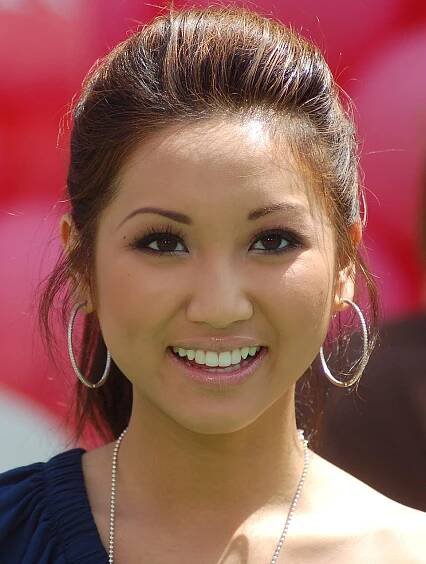 Soubor:Brenda Song 2009 (Cropped).jpg