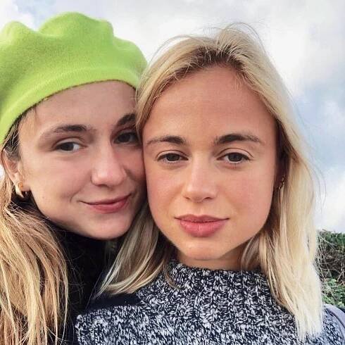 Nejkrásnější »černá ovce« královské rodiny: Amelia Windsorová (26) ukázala tetování i prsa!
