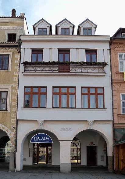 Soubor:ČB, nám PO II 31.jpg – Wikipedie