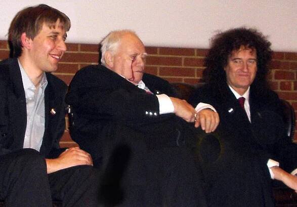 Brian May - Wikipedia