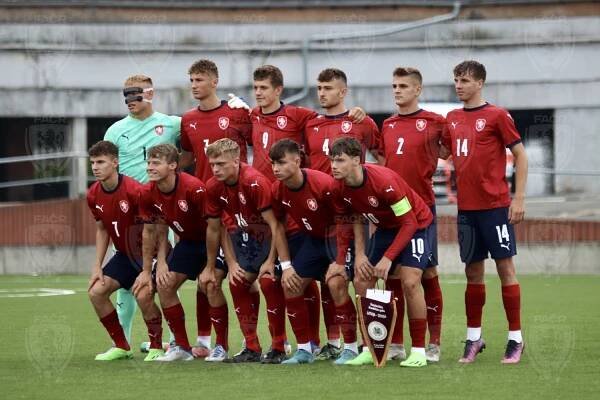 Přípravné utkání ČR U19 s Lotyšskem: Česká republika - Lotyšsko 4:0 | Reprezentace | FOTBAL.CZ