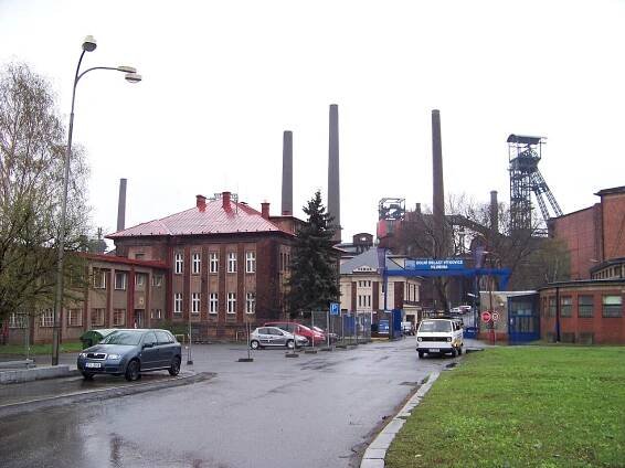 Soubor:Moravská Ostrava, dolní oblast Vítkovice, Hlubina.jpg – Wikipedie