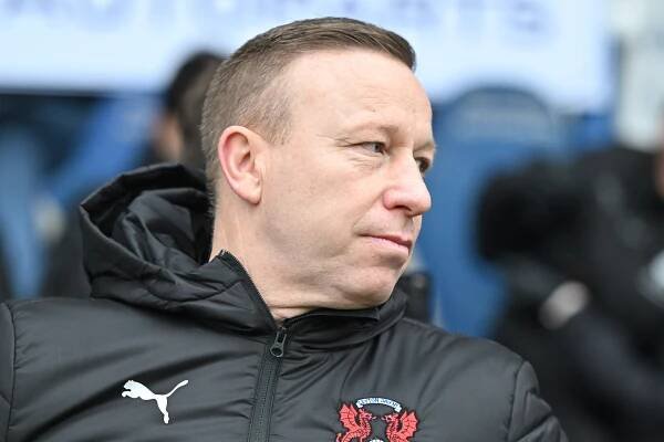 Despite Terry's absence, Orient still won their crucial match