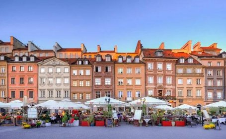 Staré město ve Varšavě: Cesta časem po dlážděných uličkách