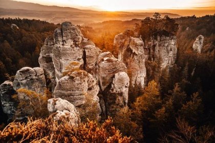 Vyhlídky v Hruboskalském skalním městě - Rozhledny a vyhlídky - Český ráj - Hrubá Skála