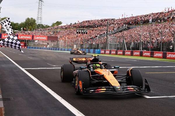 McLaren zopakoval na Hungaroringu double, Norris vyhrál před Piastrim
