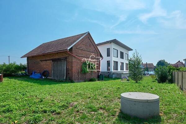 Prodej Dům, Zahradní, Stěžery, okres Hradec Králové