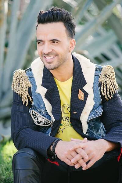 Luis Fonsi for BLEU Magazine by Jan Freire Photography