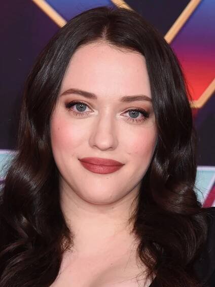 Member of the Short Lashes Club? Meet Your Noble President, Kat Dennings