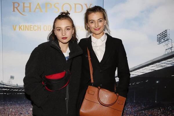 Dcera Jirešové Sofie bude nejspíš pěkné kvítko.