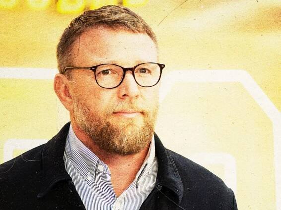 Guy Ritchie - Director
