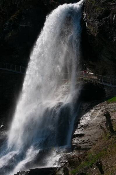 Steinsdalsfossen - European waterfalls