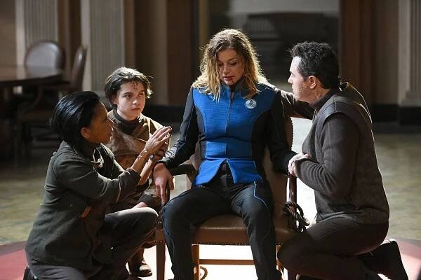 Penny Johnson Jerald, Max Burkholder, Adrianne Palicki, Seth MacFarlane - The Orville - Pokud se objeví hvězdy - Z filmu