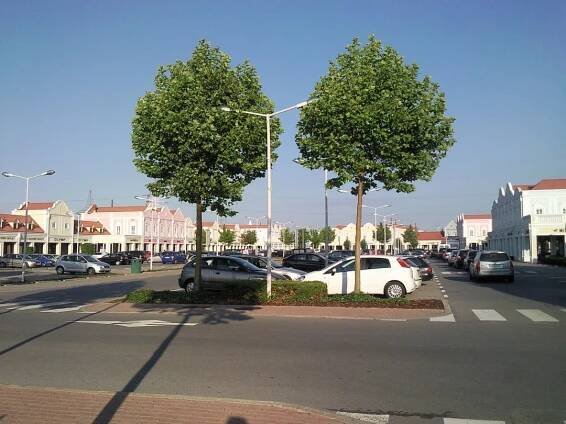 Designer Outlet Parndorf – Wikipédia
