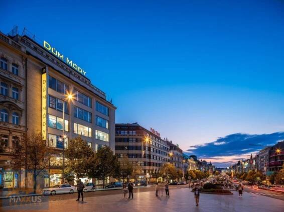 Pronájem obchodních prostor (480 m2), Václavské náměstí - Dům módy, Praha 1