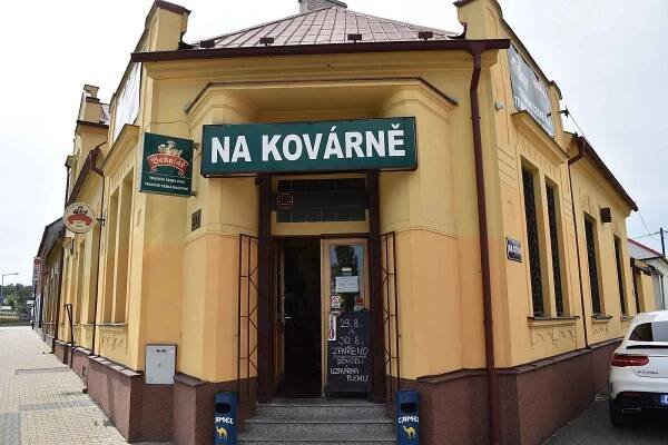 V Kladně u Vaňků Na Kovárně se jí dobře a levně už desítky let.