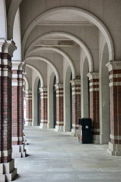 bezplatná Základová fotografie zdarma na téma architektonický styl, architektura, arkáda Základová fotografie