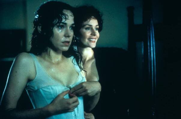 Mansfieldské sídlo - Z filmu - Frances O'Connor, Embeth Davidtz