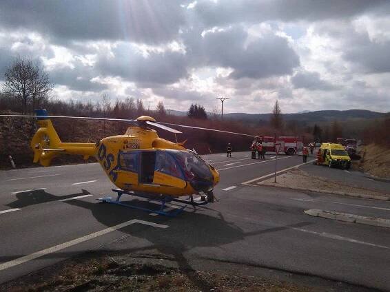 U obce Rumburk na Děčínsku došlo k nehodě osobního auta se… | POŽÁRY.cz - ohnisko žhavých zpráv | hasiči aktuálně