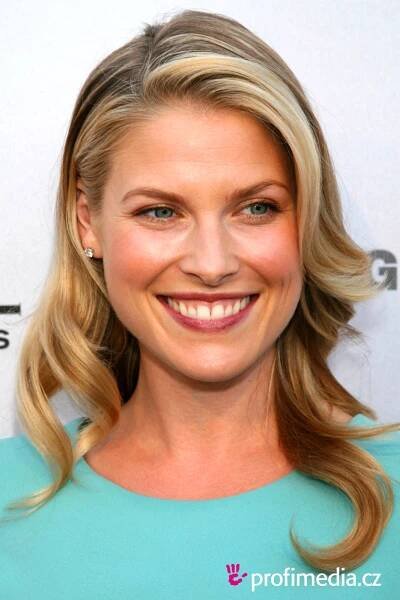 Ali Larter - celebrity účes - HappyHair